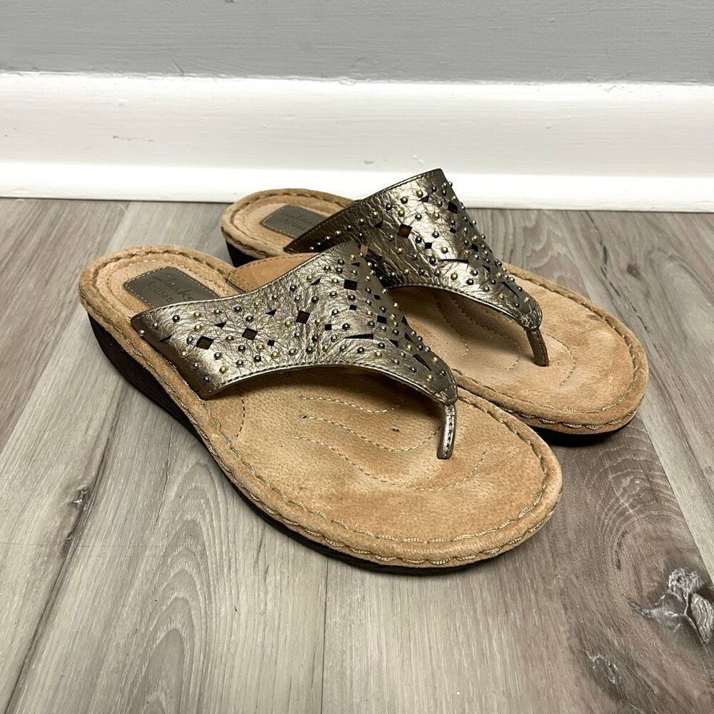 Clarks Artisan Sandals Women's‎ 8 Tan Brown Leather Studded